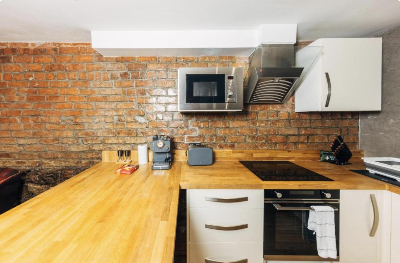 Superb Luxury Apartment By Canal - Central Эдинбург Экстерьер фото
