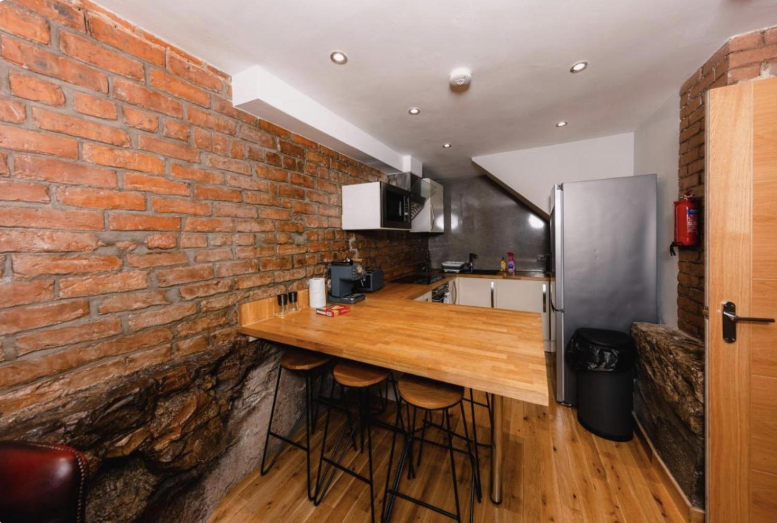 Superb Luxury Apartment By Canal - Central Эдинбург Экстерьер фото