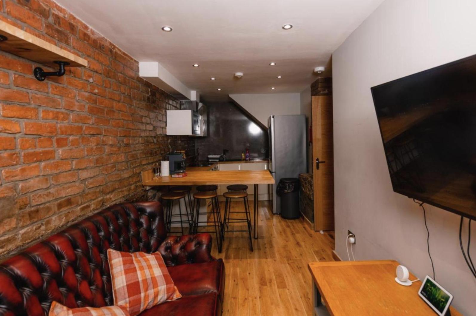 Superb Luxury Apartment By Canal - Central Эдинбург Экстерьер фото