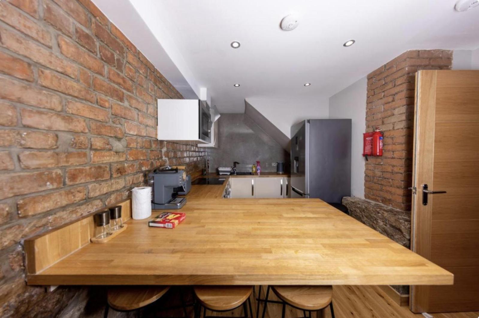 Superb Luxury Apartment By Canal - Central Эдинбург Экстерьер фото