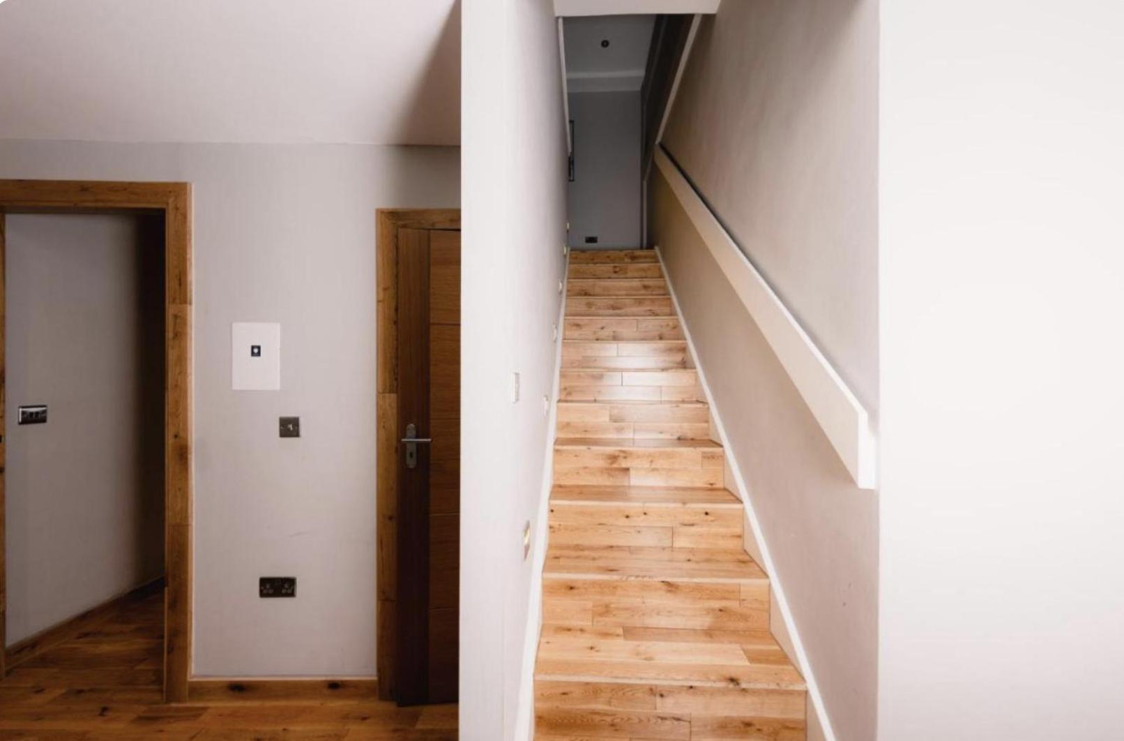 Superb Luxury Apartment By Canal - Central Эдинбург Экстерьер фото