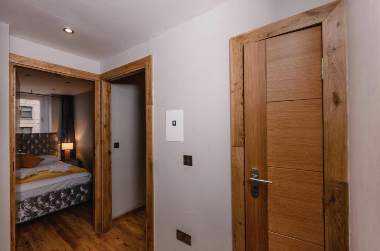 Superb Luxury Apartment By Canal - Central Эдинбург Экстерьер фото